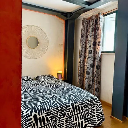 Cozy In The Center * ליסבון